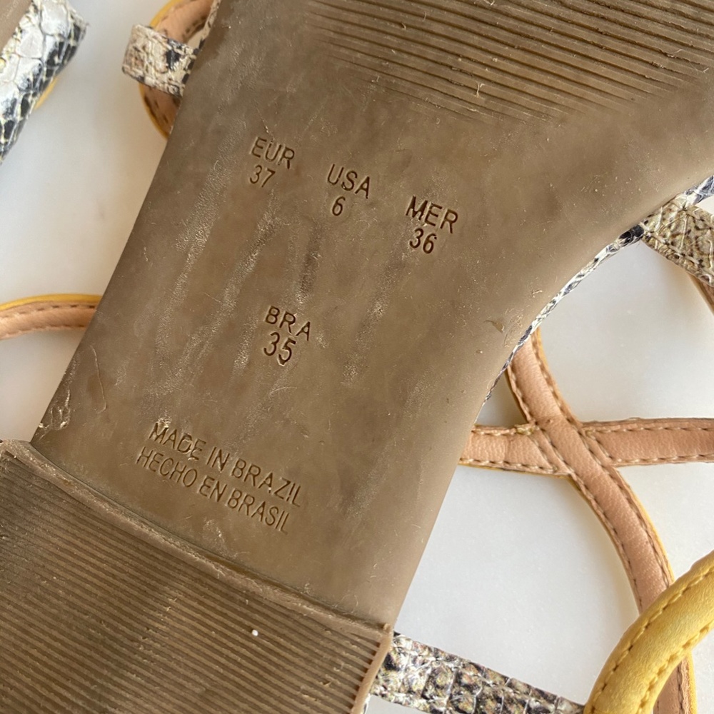 sandals - Picture 6 of 6